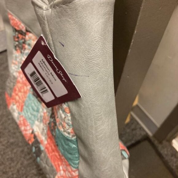 Handbag - Picture 2 of 2